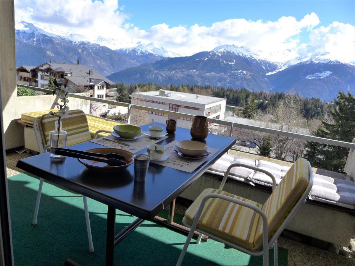 Studio Jeanne D'Arc-11 By Interhome Crans-Montana Exterior photo